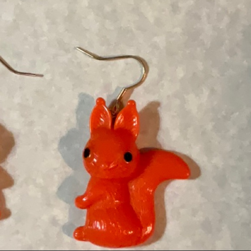 Unsigned Squirrel Earrings Manmade Materials Whim… - image 3